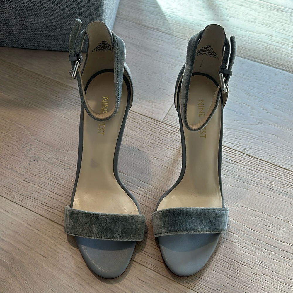 NWOT Nine West heels